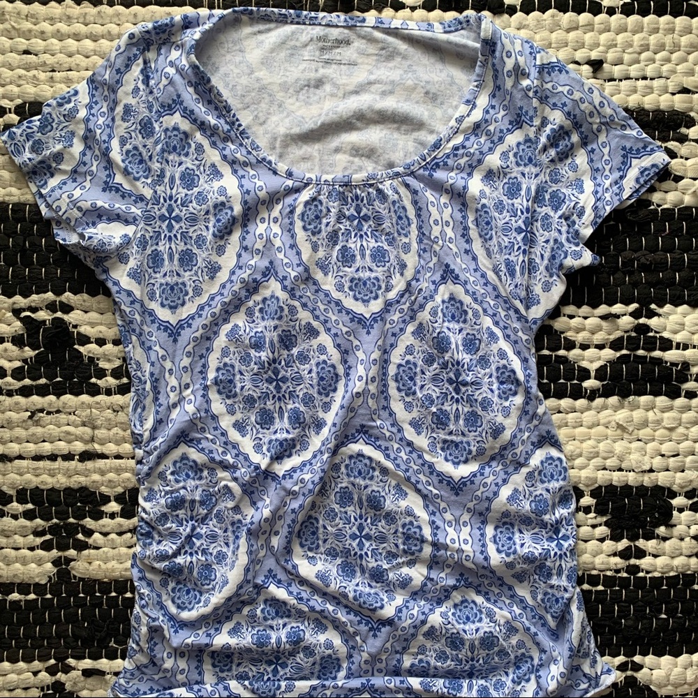 Women’s short sleeve maternity tshirt